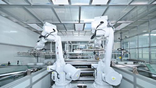 全球唯一 海信電視榮膺“燈塔工廠”獎杯，以軟件開發實力終結行業空白